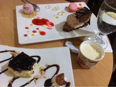 冰淇淋火锅-哈根达斯(青岛海信店)