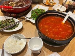 -渝信川菜 · 川味家常菜(财富购物中心店)