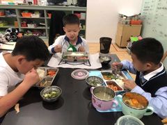 -爱乐梵国际儿童教育中心(古美店)