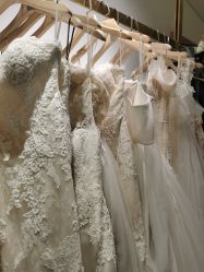 -LA GRACE高端婚纱礼服定制馆