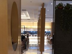 -鱼鲜饭香·招牌汽锅剁椒鱼头王