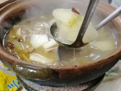 -威邵鸡煲(西华路总店)