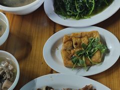 -乌文新澄海卤鹅店