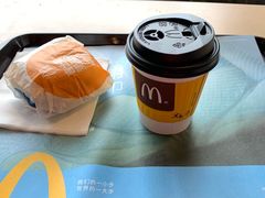 -麦当劳(展览路店)