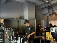 -Roast8ry Coffee Lab