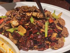 -肆海小川菜酒馆Wine Bistro (青年路店)