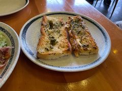 餐前蒜香法包-PIZZA BIANCA(万象城店)