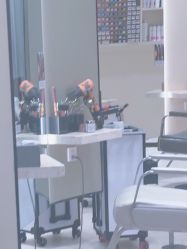 -Mentor Hair Salon