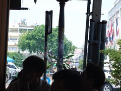 -邢泰记