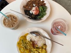 -CowCow其其·牛杂咖啡公司(六运店)