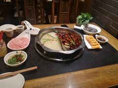 -纸盐河码头火锅(十八梯店)