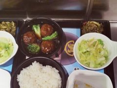 -老娘舅餐厅(黄龙体育中心店)