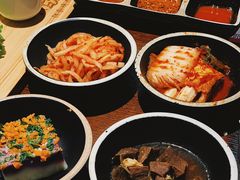 -青瓦炭韩潮烤肉(花园道店)