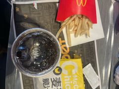 -麦当劳(丽江玉河广场店)