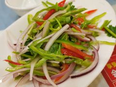 -马尔龙新疆饭店·清真(瑞景店)