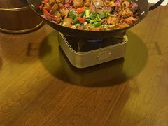 -富正毅三下锅·湘西韵味(天门山索道店)