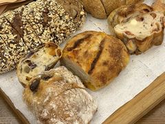 -沁屋面包店(人民东路店)
