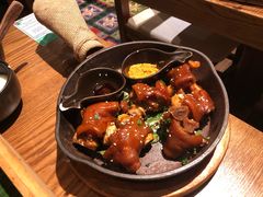 -云海肴·汽锅鸡·云南菜(天山百盛优客店)