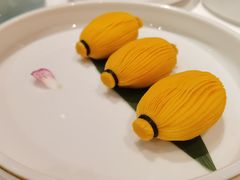 猫山王榴莲酥-东富酒家(龙湖西溪天街店)