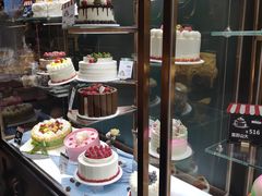 面包甜点陈列柜-红跑车蛋糕世界(清江路店)