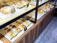 -韩国利尔面包(桂林路店)