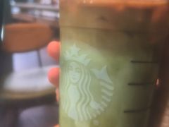 -星巴克臻选(青岛麦凯乐分店)