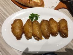 -必胜客(证大大拇指店)