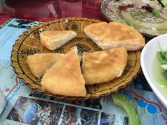 -乡土特色.冷锅鱼.牦牛肉汤锅