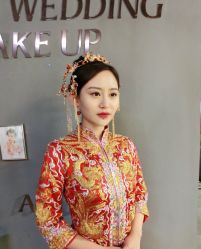 点击看大图 -艾米丽婚纱礼服