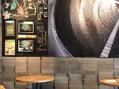 -星巴克(浦东机场T2到达店)