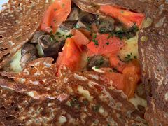 鸡蛋蘑菇熏肉荞麦可丽饼-RAC BAR(安福路店)