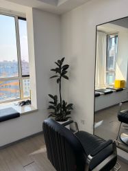 -LILI·HAIR SALON理理造型