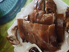 -大石鼓山庄·珠海第一烧猪