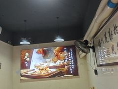 -朱大嘴肥肠血旺(福字街店)