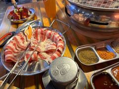 -叽叽扎扎烤肉场(生态城万达店)