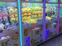 -汤姆熊欢乐世界(红博会展购物广场店)