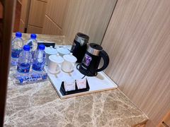 -清水湾酒店(深圳横岗塘坑地铁站店)