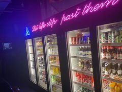 -UP嘻哈酒吧(粉巢店)