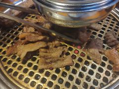 -唯成•韩国炭火烤肉 유성고기