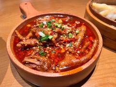 糯叽叽香辣鸡爪-乐乐大排档·30年老字号(浙江路店)