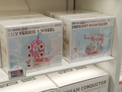 -泡泡玛特POPMART(凯德大峡谷店)