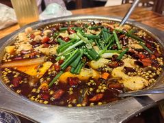 -乡土特色.冷锅鱼.牦牛肉汤锅