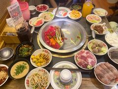 -沸炉重庆老火锅(军事博物馆店)