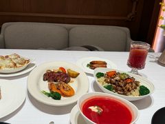 -马克西姆俄罗斯餐厅(通亚街店)