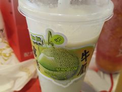 -喜茶(迪士尼小镇DP店)