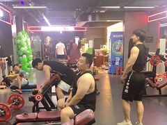 -开阳里游泳健身