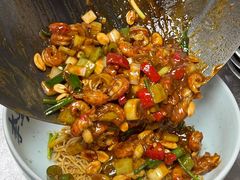 -李犟大爆鳝面·手工蟹黄包(湖滨西湖店)