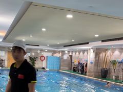 -小蓝鲸游泳培训基地(石景山店)