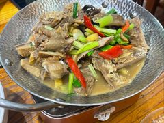 干锅熏鹅-下梅人家土菜馆(历史文化餐厅度假区店)