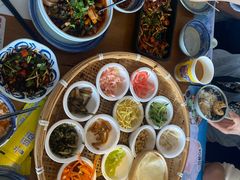 -包整·丝娃娃(一览甲秀楼风景店)